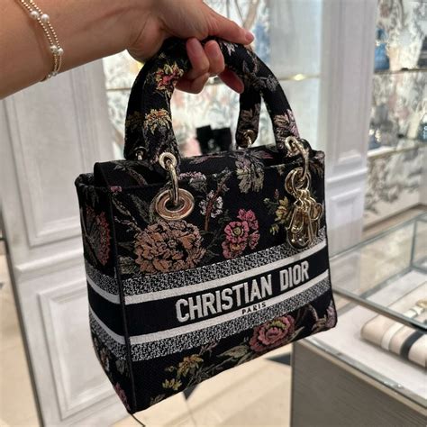 dior bags under 1500|cheapest christian Dior purses.